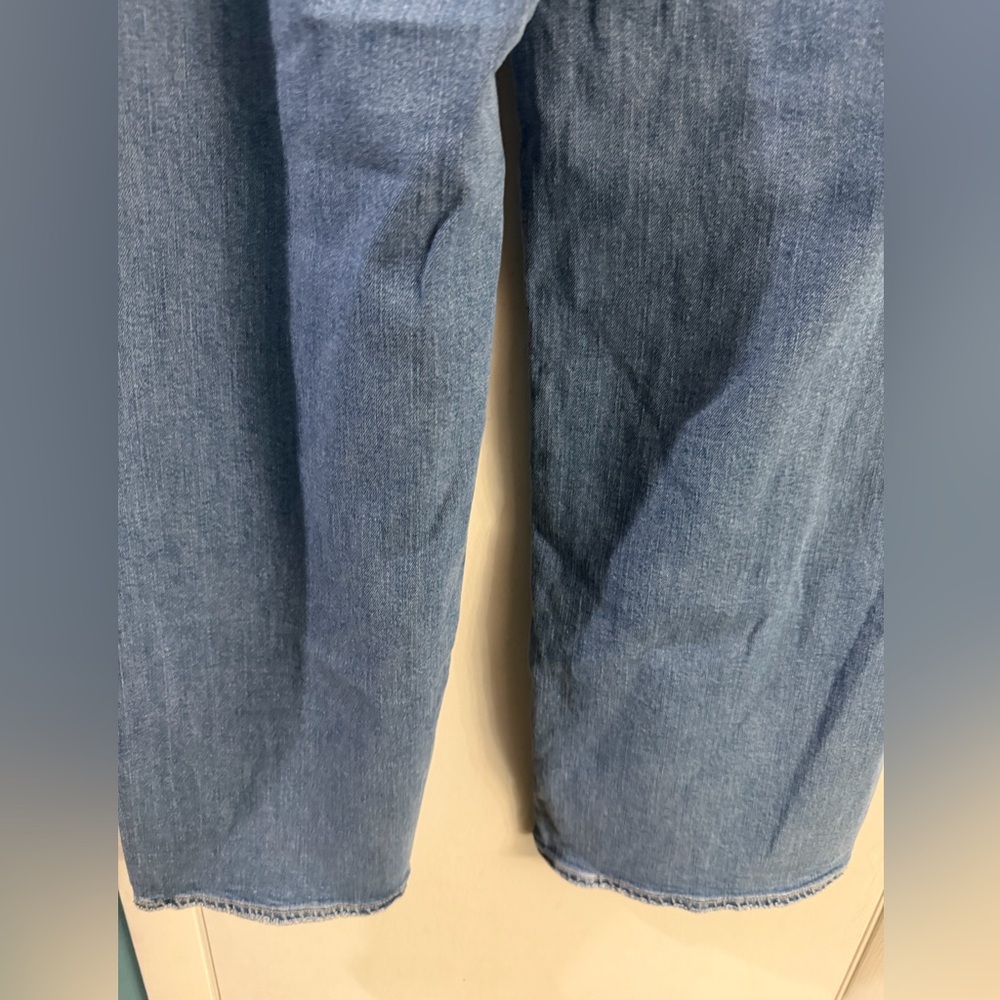 American Eagle Super High Rise Baggy Wide Leg Jeans Size 8 - Picture 6 of 9